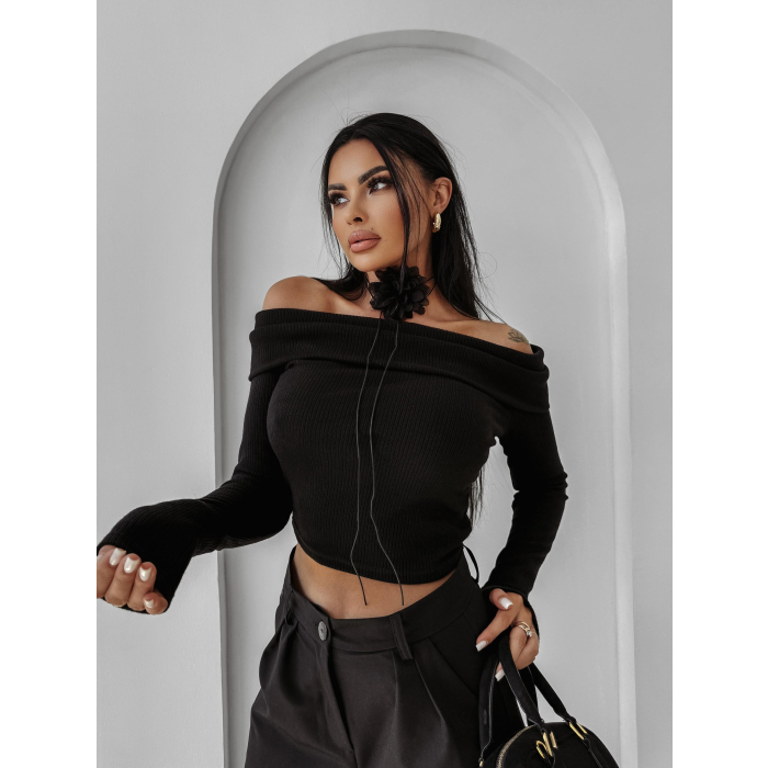 BLUZKA SWETER PRĄŻKOWANY OLAVOGA CREAMED FOG BLACK