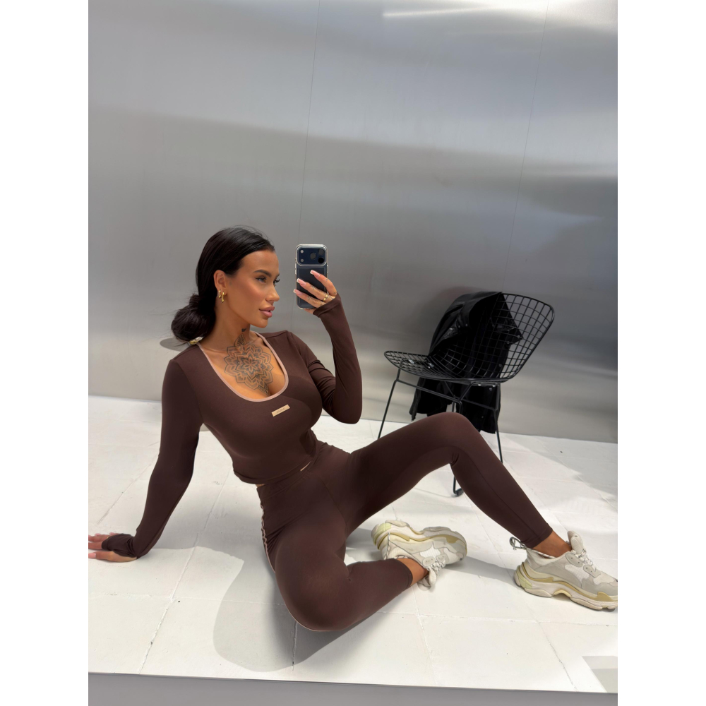 KOMPLET DAMSKI Z WISKOZY OLAVOGA CAVIA BROWN KOMPLET DAMSKI Z WISKOZY OLAVOGA CAVIA BROWN