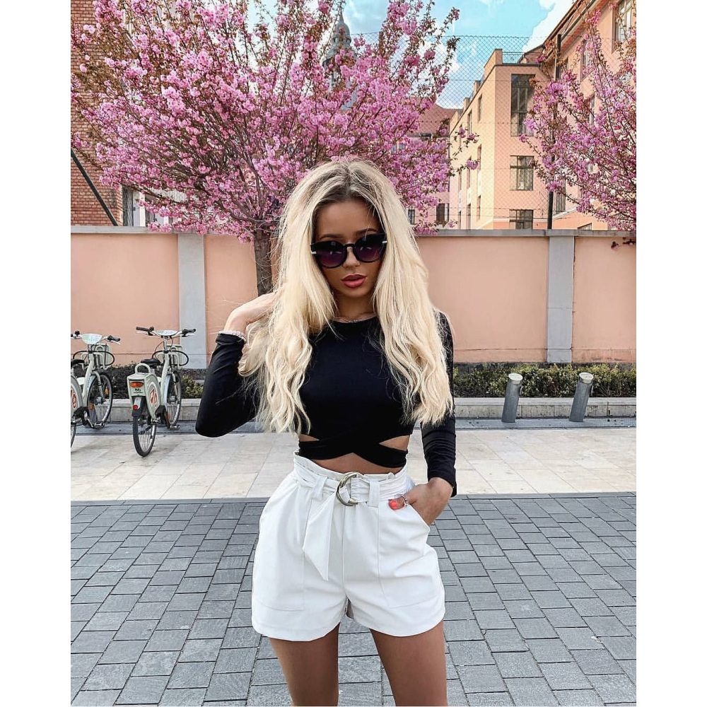SPODENKI BLACK SHORT WHITE
