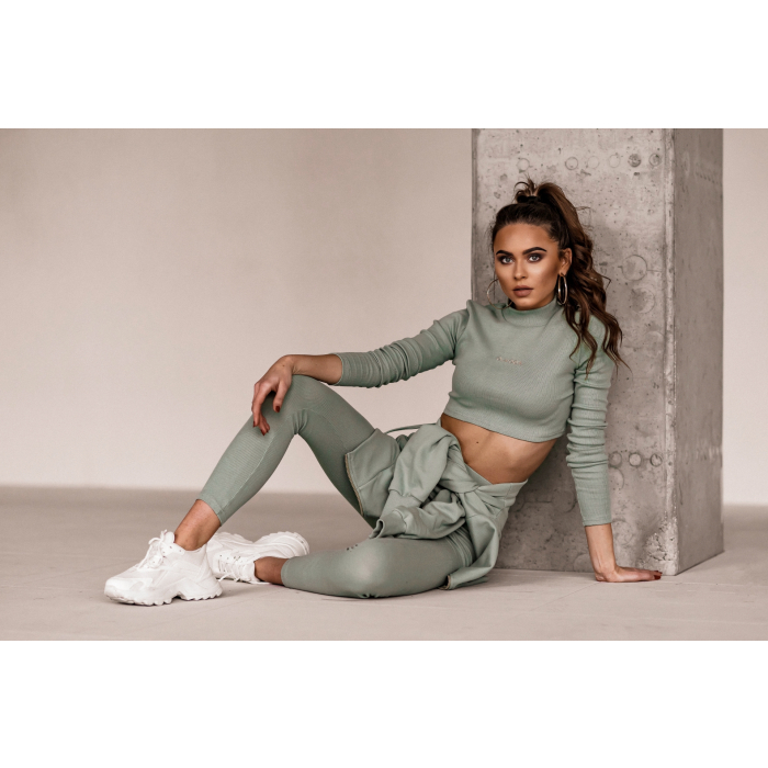 BLUZA BASIC LOOK OLIWKA