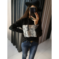 BLUZA Z KAPTUREM GIPIURA BLACK