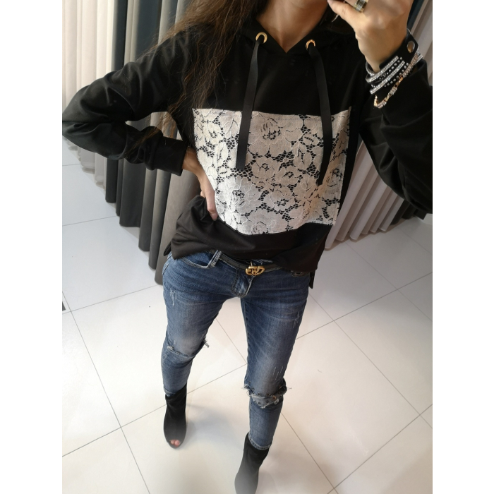 BLUZA Z KAPTUREM GIPIURA BLACK