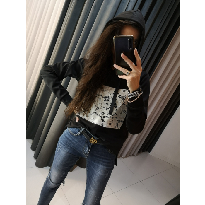 BLUZA Z KAPTUREM GIPIURA BLACK