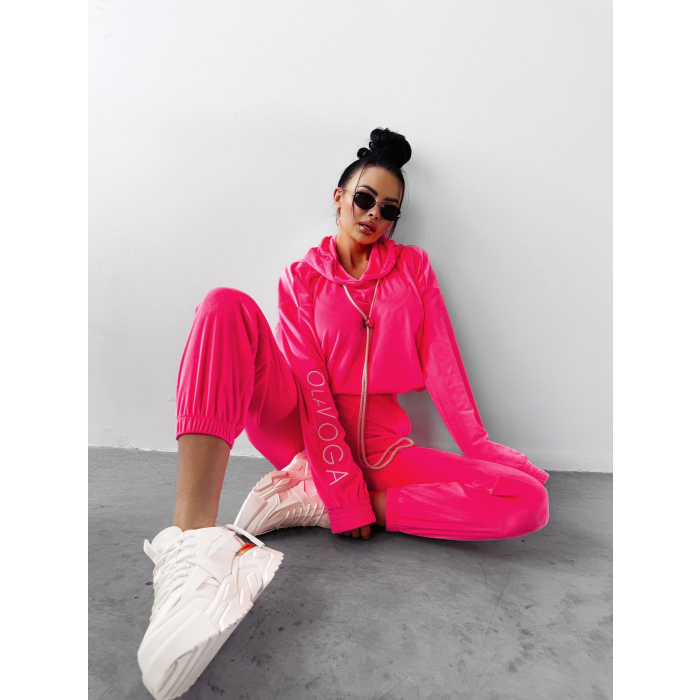 KOMPLET DRES DAMSKI WELUROWY 3D HAFT OLAVOGA LAGOS NEON PINK