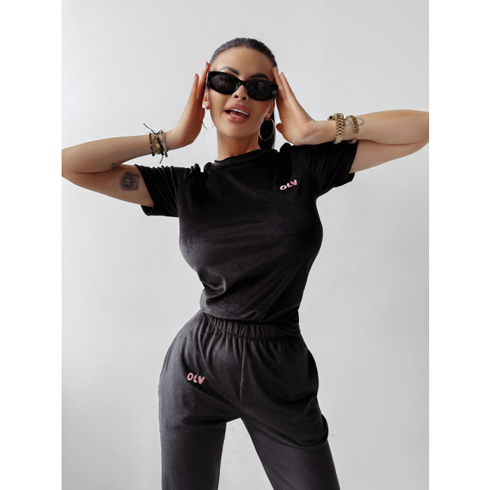 KOMPLET DRES WELUROWY HAFT OLAVOGA GET OVER BLACK
