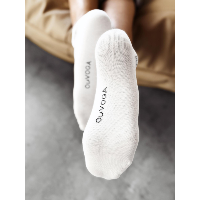 SKARPETKI SOCKS STOPKI OLAVOGA PRESTIVA ECRU