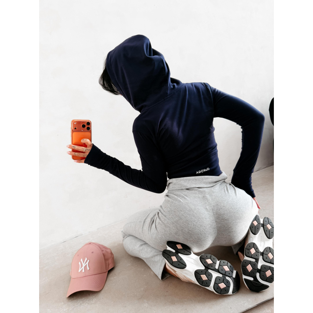 BLUZA DAMSKA SLIM NA ZAMEK Z KAPTUREM OLAVOGA EMERA NAVY BLUE