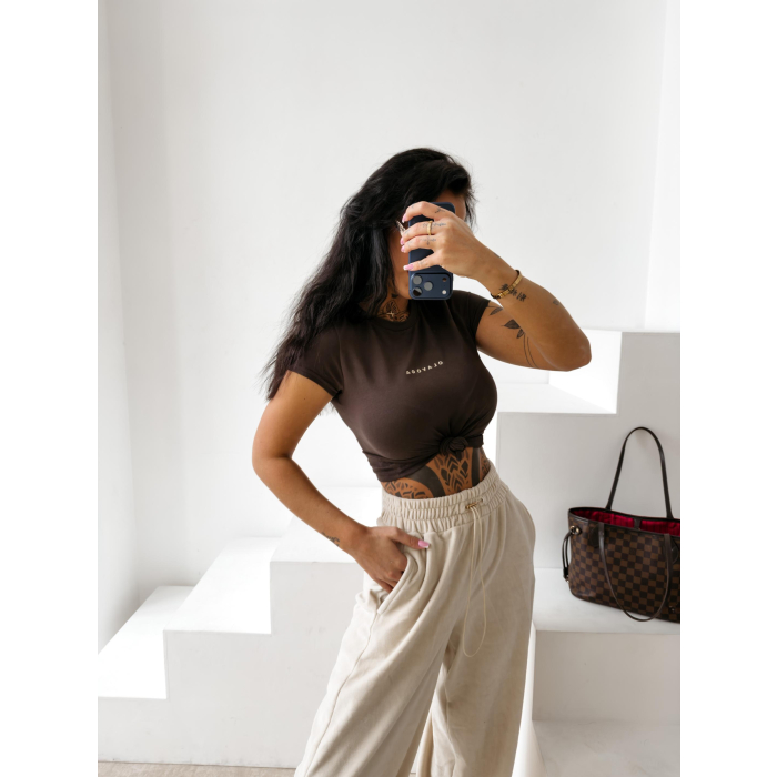BLUZKA T-SHIRT SLIM OLAVOGA LIVA BROWN
