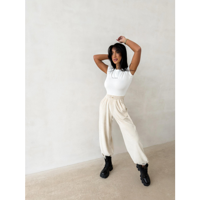 BLUZKA T-SHIRT SLIM OLAVOGA LIVA ECRU
