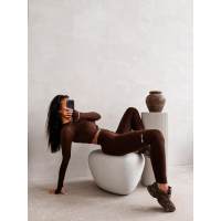 KOMPLET DAMSKI MODELUJĄCY OLAVOGA DULCE BROWN