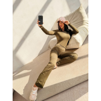 KOMPLET DAMSKI MODELUJĄCY OLAVOGA UNWIND KHAKI