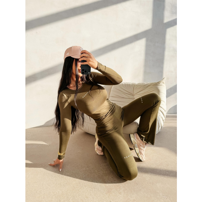 KOMPLET DAMSKI MODELUJĄCY OLAVOGA UNWIND KHAKI