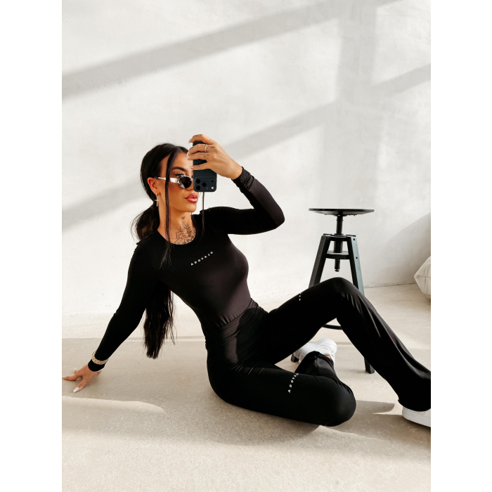 KOMPLET DAMSKI MODELUJĄCY OLAVOGA UNWIND BLACK
