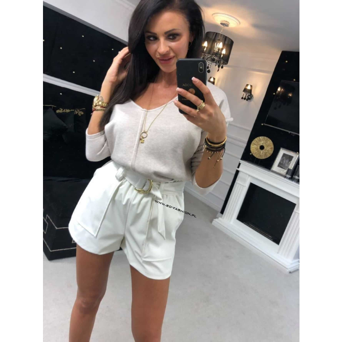 SPODENKI BLACK SHORT WHITE