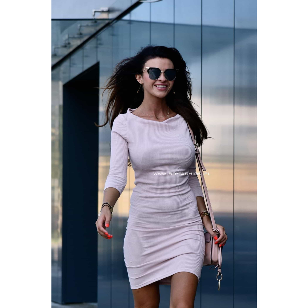 SUKIENKA KIM BABY PINK