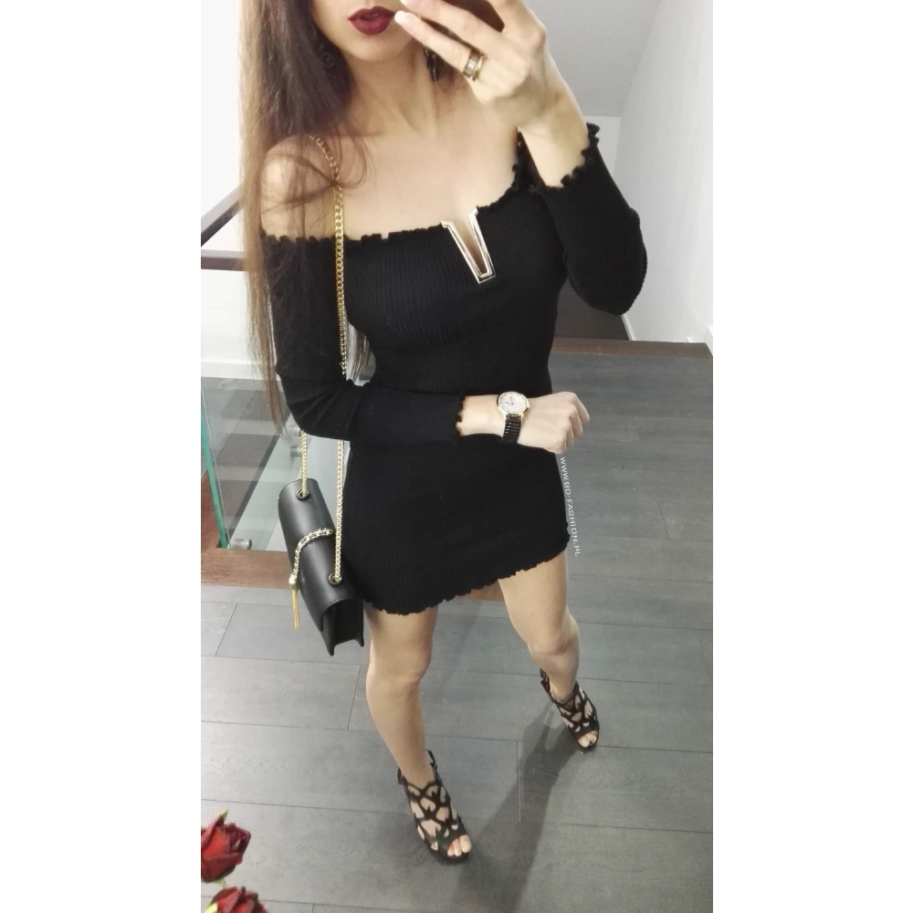 SUKIENKA SLIM SHORT BLACK