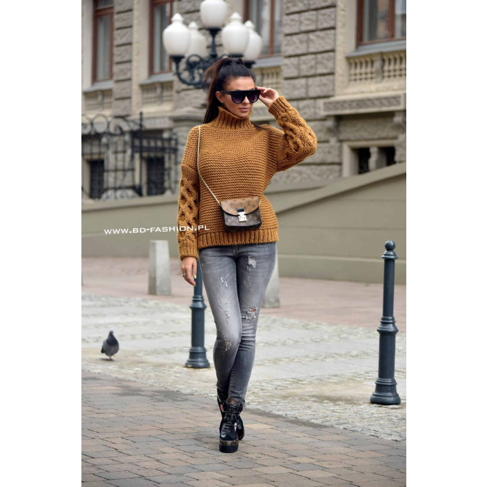 SWETER GOLF WOLLAN WARKOCZ CARMEL